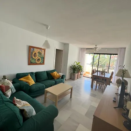 Appartamento Apartamento En La Carihuela